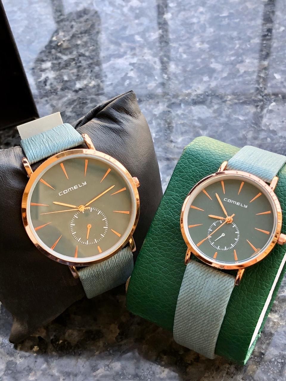 Couple Pair Quartz Watches, His and Hers Couple Wristwatches, Quartz Analog Wrist Watches for Both Men and Women Couple Pair Quartz Watches, His and Hers Couple Wristwatches, Quartz Analog Wrist Watches for Both Men and Women